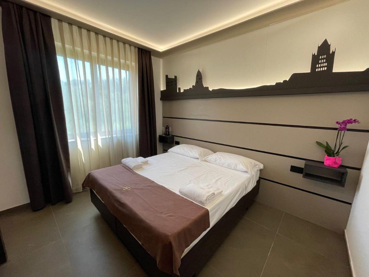 Palace Hotel Due Ponti Сиена Экстерьер фото